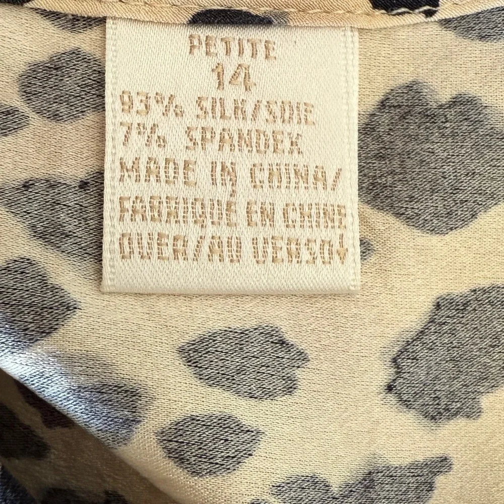 #7) Dana Buchman 97% Silk, 7% spandex stretch Top super comfy. size 14 petites